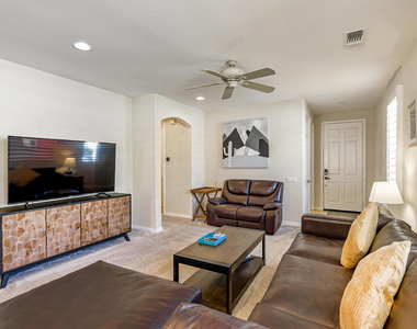 80528 Avenida Camarillo - Photo Thumbnail 3
