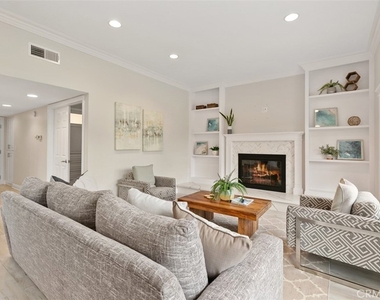 28682 Breckenridge Drive - Photo Thumbnail 16