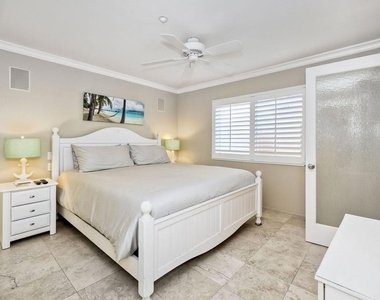 400 N The Strand - Photo Thumbnail 6
