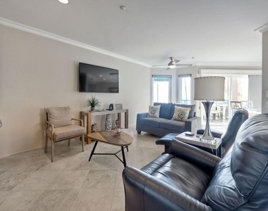 400 N The Strand - Photo Thumbnail 5