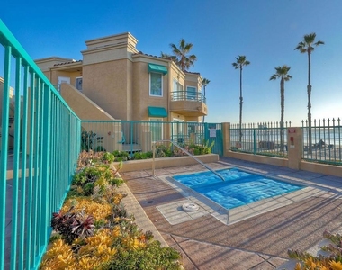 400 N The Strand - Photo Thumbnail 14