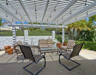 3730 Via Del Rancho - Photo Thumbnail 20
