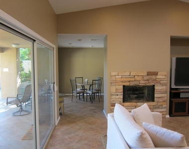40556 Clover Lane - Photo Thumbnail 9