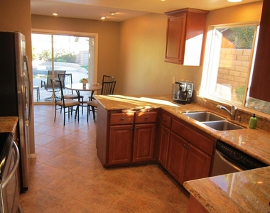 40556 Clover Lane - Photo Thumbnail 13