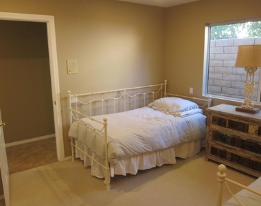 40556 Clover Lane - Photo Thumbnail 18