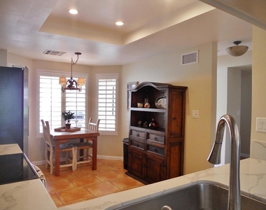 197 Madrid Avenue - Photo Thumbnail 6