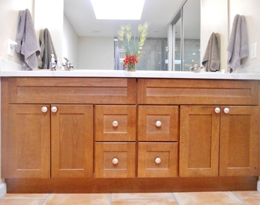 197 Madrid Avenue - Photo Thumbnail 11