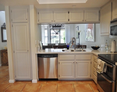 197 Madrid Avenue - Photo Thumbnail 5