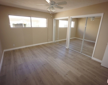 1538 Stanford Street - Photo Thumbnail 2