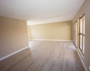 1538 Stanford Street - Photo Thumbnail 19