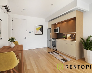 494 Manhattan Avenue - Photo Thumbnail 2
