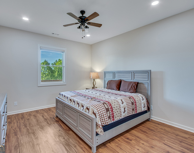 103 Bent Grass Way - Photo Thumbnail 20