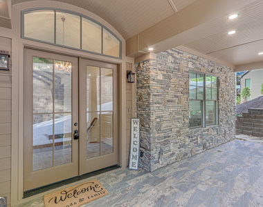 103 Bent Grass Way - Photo Thumbnail 2