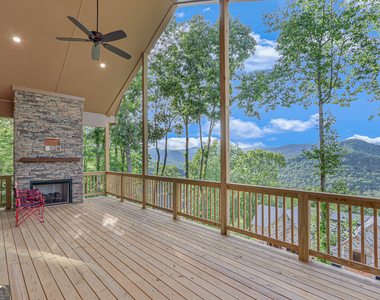 103 Bent Grass Way - Photo Thumbnail 25