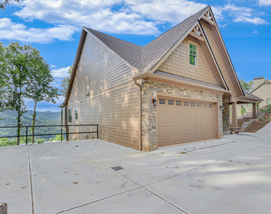 103 Bent Grass Way - Photo Thumbnail 1