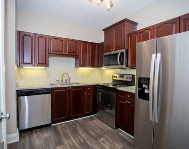 26000 Mill Creek Avenue - Photo Thumbnail 5