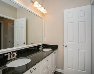 26000 Mill Creek Avenue - Photo Thumbnail 11