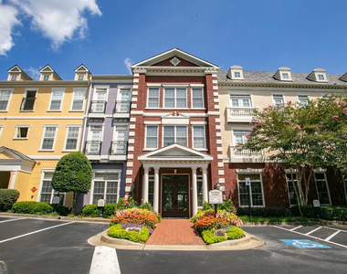 26000 Mill Creek Avenue - Photo Thumbnail 15