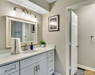 2025 Winsburg Drive Nw - Photo Thumbnail 21