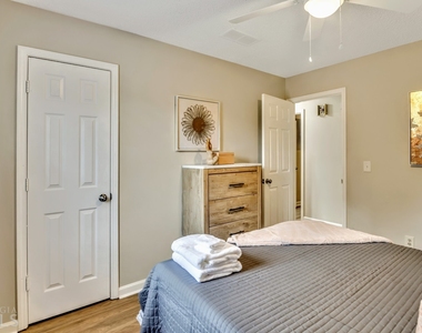 2025 Winsburg Drive Nw - Photo Thumbnail 17