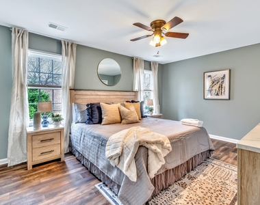 367 Autumn Lane Se - Photo Thumbnail 20