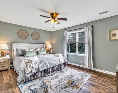 367 Autumn Lane Se - Photo Thumbnail 24