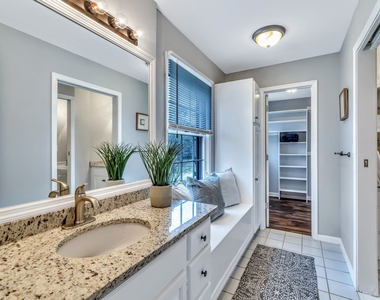 367 Autumn Lane Se - Photo Thumbnail 15