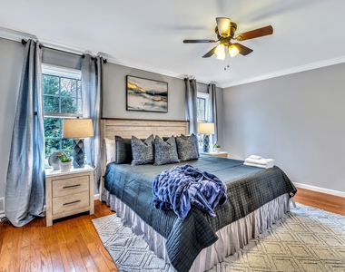 367 Autumn Lane Se - Photo Thumbnail 12