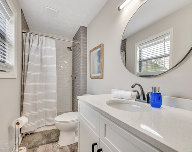 1898 Winding Creek Lane Sw - Photo Thumbnail 14