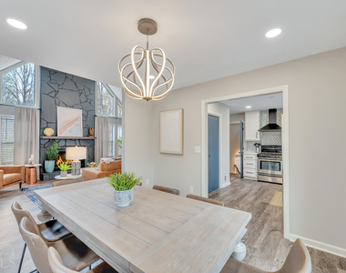 1898 Winding Creek Lane Sw - Photo Thumbnail 4