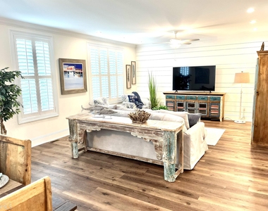 1548 Ocean Boulevard - Photo Thumbnail 11