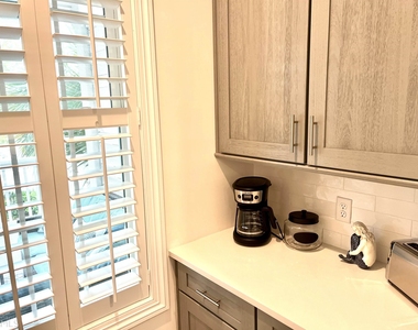 1548 Ocean Boulevard - Photo Thumbnail 28