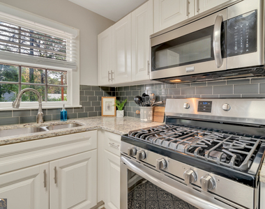 94 Cochran Road - Photo Thumbnail 5