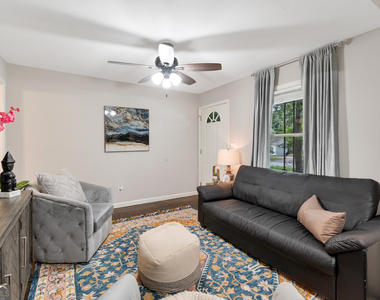 240 Lake Drive - Photo Thumbnail 2