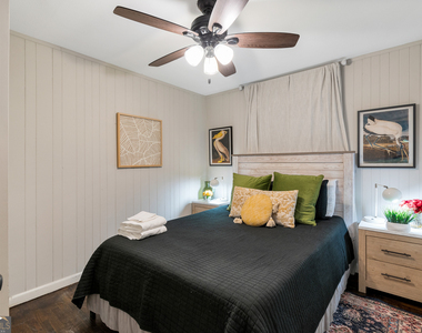 240 Lake Drive - Photo Thumbnail 11
