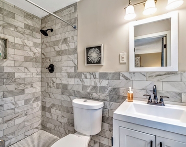 4428 John Drive - Photo Thumbnail 20