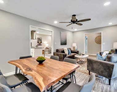 4428 John Drive - Photo Thumbnail 5
