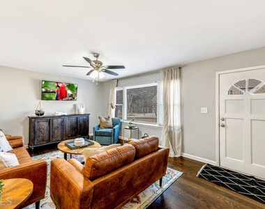 654 Joel Drive - Photo Thumbnail 1