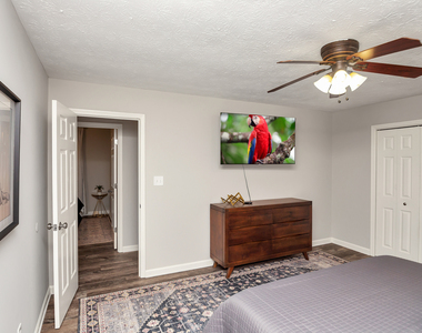 285 Arbor Way - Photo Thumbnail 18