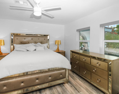 49340 Sunrose Lane - Photo Thumbnail 44
