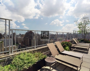West End Avenue - Photo Thumbnail 13