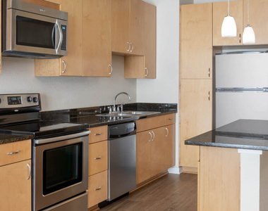 14770 Orchard Pkwy - Photo Thumbnail 3