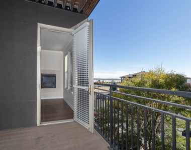 14770 Orchard Pkwy - Photo Thumbnail 26