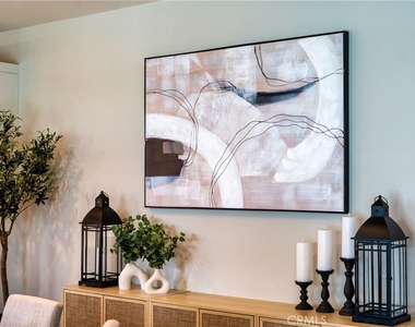 58260 Aragon Way - Photo Thumbnail 7