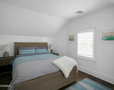 208 Neptune Place - Photo Thumbnail 31