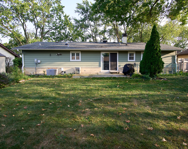 610 Walnut Lane - Photo Thumbnail 14