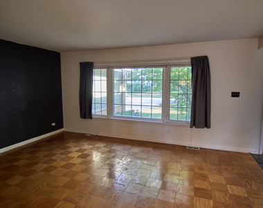 610 Walnut Lane - Photo Thumbnail 3