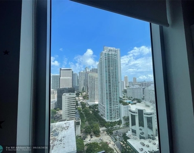 1060 Brickell Ave - Photo Thumbnail 21