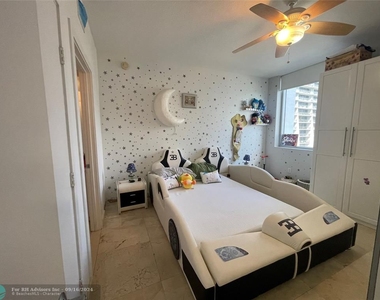 1060 Brickell Ave - Photo Thumbnail 18