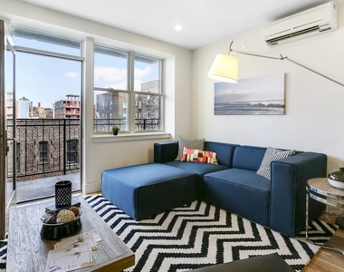 1543 East 19th Street - Photo Thumbnail 1